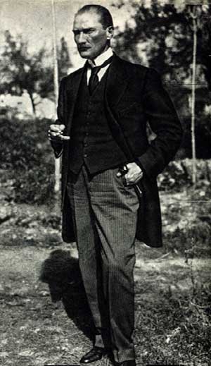 MUSTAFA KEMAL ATAT�RK